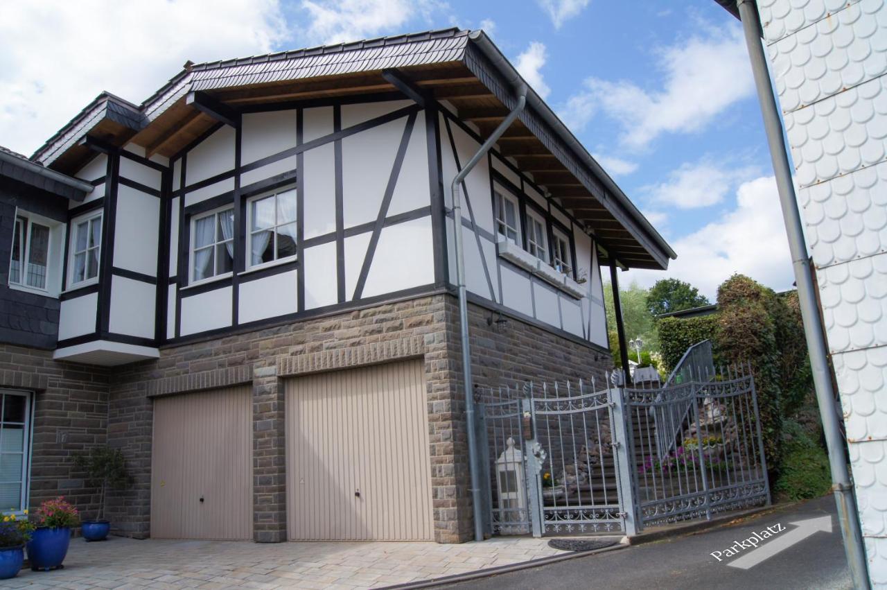 Wohnen Im Bergischen Fachwerk Apartment Overath Exterior foto